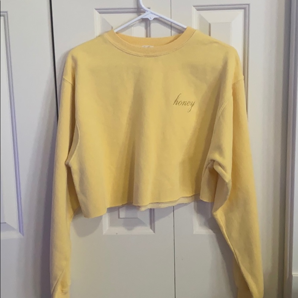 Brandy Melville Cropped Honey Crewneck